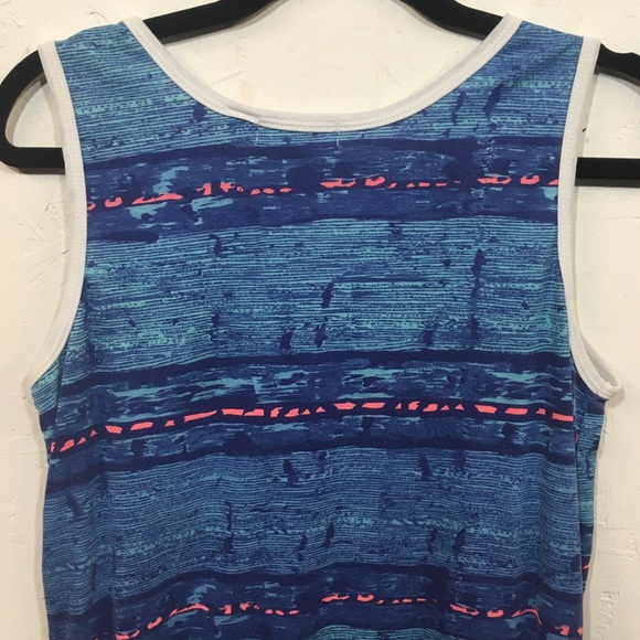 Lauren Brooke Tank - Picture 7 of 8